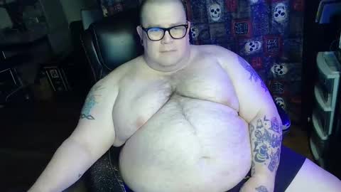 Snapshot of hoosierdaddyxl chatting on November 2025 05:39:01 AM Sir online show from November 2025 05:39:01 AM