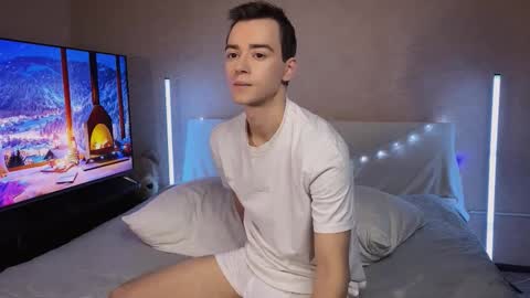 Snapshot of horgald chatting on November 2025 11:41:01 AM MarkAndSonya online show from November 2025 11:41:01 AM