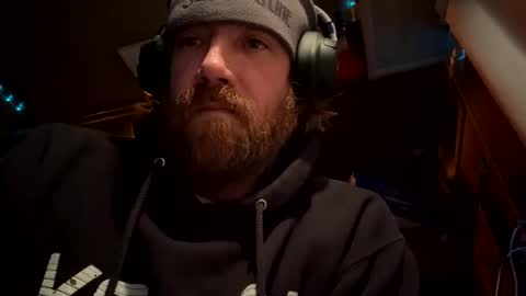 horndwag37 online show from December 2025 01:46:02 AM