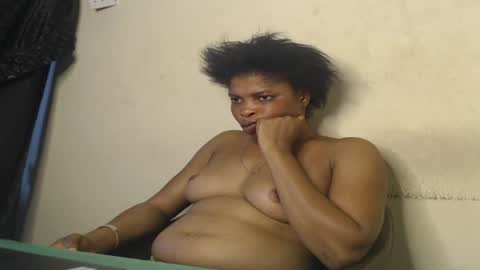 Snapshot of horny4bum chatting on February 2025 03:00:01 PM horny4bum online show from February 2025 03:00:01 PM