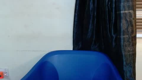 Snapshot of horny4bum chatting on February 2025 06:07:02 AM horny4bum online show from February 2025 06:07:02 AM