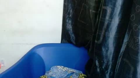 Snapshot of horny4bum chatting on February 2025 07:22:02 AM horny4bum online show from February 2025 07:22:02 AM