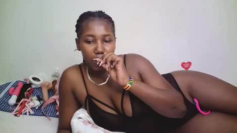 cutiey online show from April 2026 08:12:02 PM