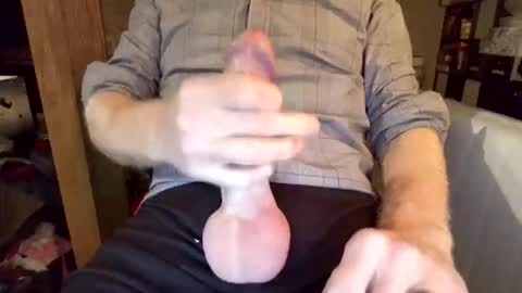 Snapshot of horny_hubby0077 chatting on May 2026 03:04:02 AM Horny Hubby online show from May 2026 03:04:02 AM
