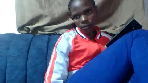 andalia online show from November 2025 05:01:02 PM