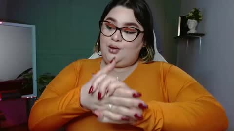 Snapshot of horny_neighbors_ chatting on December 2024 06:59:02 AM onlyTiffany I broke up with frank 10 days ago online show from December 2024 06:59:02 AM