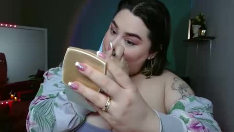 Snapshot of horny_neighbors_ chatting on December 2024 05:18:01 AM onlyTiffany I broke up with frank 10 days ago online show from December 2024 05:18:01 AM