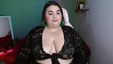 Snapshot of horny_neighbors_ chatting on January 2025 04:12:01 AM onlyTiffany I broke up with frank 10 days ago online show from January 2025 04:12:01 AM