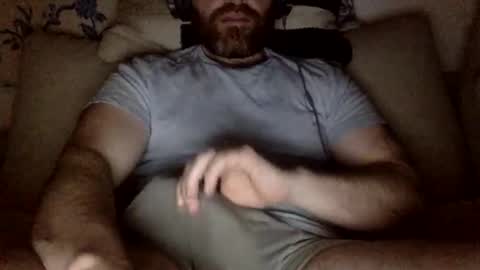 horny_thick_cock online show from May 2026 01:00:01 AM