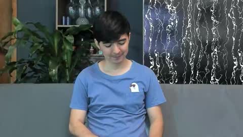 Snapshot of horny_twinks_guys chatting on November 2025 07:57:01 PM Alex and Camilo online show from November 2025 07:57:01 PM