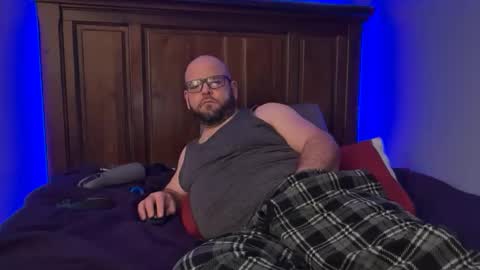 Horny Bear Daddy online show from March 2026 04:18:02 AM