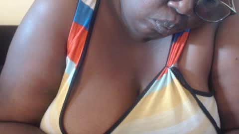 Snapshot of hornybigtitts chatting on January 2025 12:24:02 PM monica zain online show from January 2025 12:24:02 PM