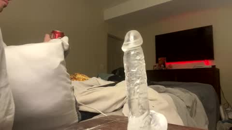 Snapshot of hornyboi2710 chatting on January 2025 08:50:02 PM Justin 7 inches online show from January 2025 08:50:02 PM