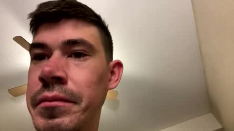 Snapshot of hornyboi2710 chatting on October 2025 03:51:02 PM Justin 7 inches online show from October 2025 03:51:02 PM