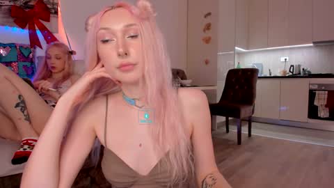 Alex and Rosie online show from January 2025 12:49:02 AM