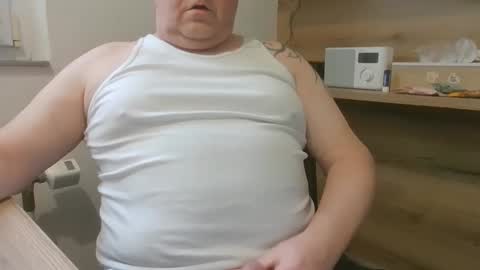 Snapshot of hornydick874303 chatting on December 2024 09:57:01 AM Meikelmeier online show from December 2024 09:57:01 AM