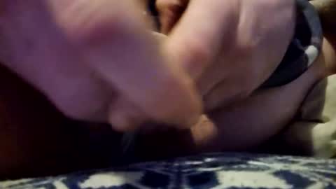 Snapshot of hornydude89420 chatting on December 2024 09:17:02 AM SILVERFOX90 online show from December 2024 09:17:02 AM