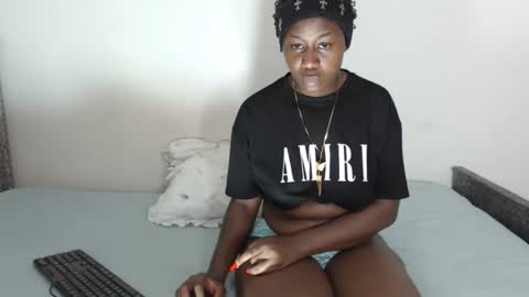 hornygal256 online show from November 2025 07:10:01 AM