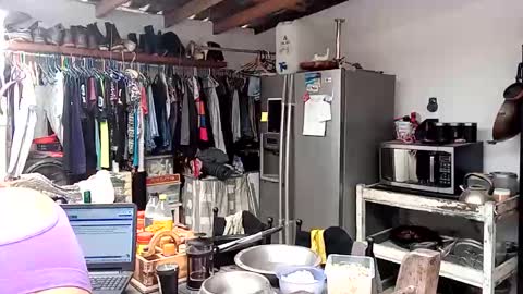 Snapshot of hornyhippies0080 chatting on November 2025 06:25:01 AM Nix D online show from November 2025 06:25:01 AM