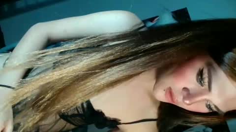 hornylisa online show from July 2026 04:33:02 PM