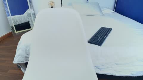 Snapshot of hornylittledaughter chatting on February 2025 07:49:01 PM Ambar online show from February 2025 07:49:01 PM