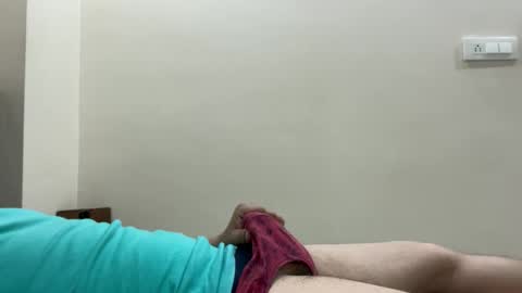 Ash online show from December 2025 06:18:01 AM