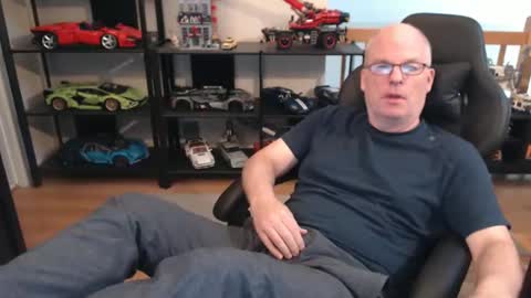 hornynthick70 online show from January 2025 09:11:02 PM