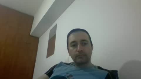 Snapshot of hornysnake69 chatting on February 2025 07:33:02 AM hornysnake69 online show from February 2025 07:33:02 AM