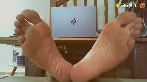 Snapshot of hornyworkerfr chatting on June 2026 10:19:02 AM hornyworkerfr online show from June 2026 10:19:02 AM
