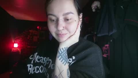 Snapshot of horror_circus chatting on December 2024 06:10:01 AM Messalina Horror online show from December 2024 06:10:01 AM