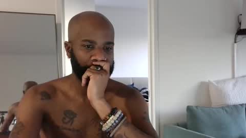 Snapshot of horus00 chatting on December 2024 12:19:02 PM Horus00 online show from December 2024 12:19:02 PM