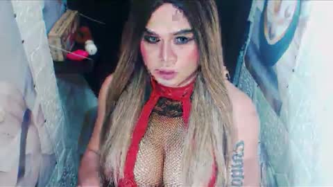 YOUR MAJESTY LUCY PEARL online show from December 2025 12:05:01 AM