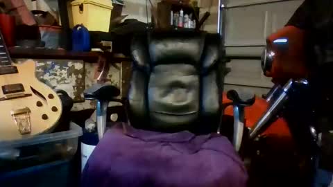 Snapshot of hoss1973_3 chatting on March 2026 03:38:01 PM hoss1973_3 online show from March 2026 03:38:01 PM