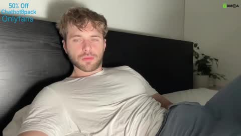 Edward aka Wolf online show from December 2024 09:04:02 PM