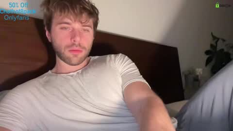 Edward aka Wolf online show from January 2026 09:50:02 PM