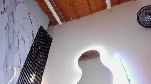 hot__genesis online show from June 2026 02:05:02 AM
