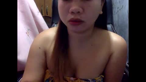 Snapshot of hot_april214 chatting on April 2026 07:45:01 PM hot_april214 online show from April 2026 07:45:01 PM