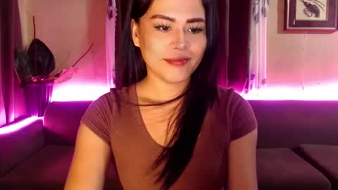 Snapshot of hot_babe0802 chatting on June 2026 08:09:02 AM HANNA online show from June 2026 08:09:02 AM