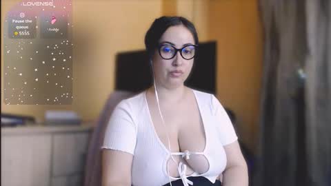 v     online show from February 2026 09:31:01 PM