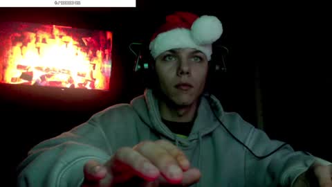 Snapshot of hot_boy_2002_ chatting on December 2024 10:45:02 PM Hot boy 2002 online show from December 2024 10:45:02 PM