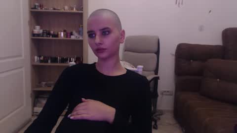 Bruny online show from November 2025 08:46:02 PM