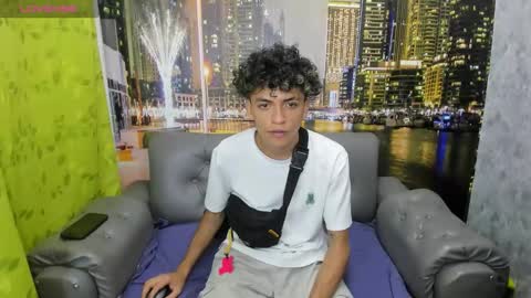 hot bunny online show from December 2025 01:39:02 PM