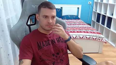 hot_cap_77 online show from December 2025 05:41:01 PM