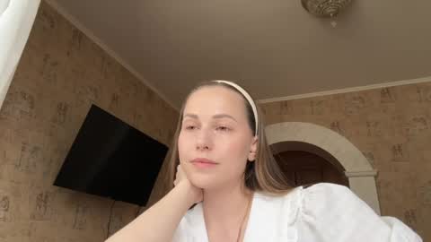 Snapshot of hot_chance_ chatting on May 2026 09:03:02 AM hot_chance_ online show from May 2026 09:03:02 AM
