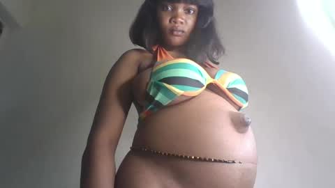 Snapshot of hot_choccoolate chatting on July 2026 10:37:01 PM Zarah online show from July 2026 10:37:01 PM