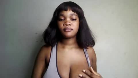 Snapshot of hot_choccoolate chatting on July 2026 11:18:01 PM Zarah online show from July 2026 11:18:01 PM