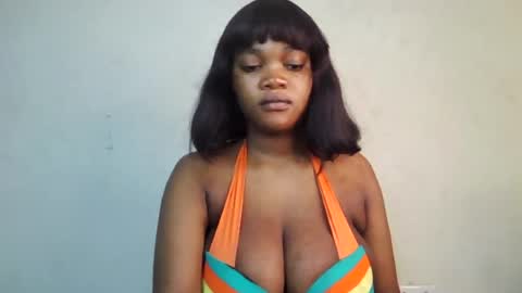 Snapshot of hot_choccoolate chatting on August 2026 01:14:02 PM Zarah online show from August 2026 01:14:02 PM