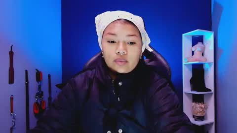 hot chocolate 4u online show from November 2025 12:16:02 PM