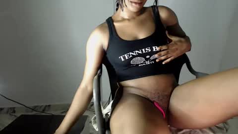 Snapshot of hot_chocoxxxx chatting on February 2025 09:53:02 PM sonia  mis choco online show from February 2025 09:53:02 PM