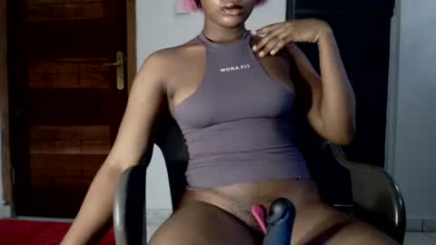 Snapshot of hot_chocoxxxx chatting on October 2025 07:50:01 AM sonia  mis choco online show from October 2025 07:50:01 AM